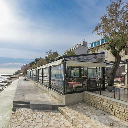 Apartment Lion Novigrad Istria Exterior foto